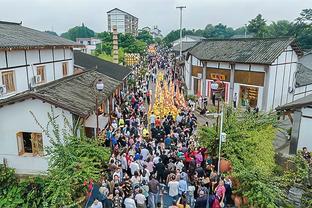 天生赢家成就旷古奇迹，哈维-阿隆索与勒沃库森的相互成就